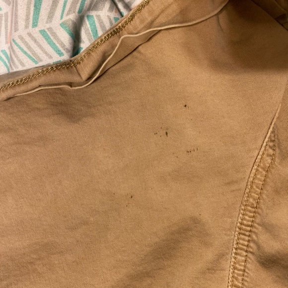 Shorts - Picture 3 of 4